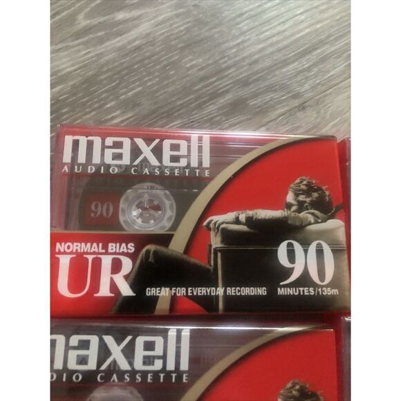 Maxwell UR 90 Minute Blank Audio Cassette Tapes Normal Bias Lot Of 9 Sealed - Picture 4 of 12